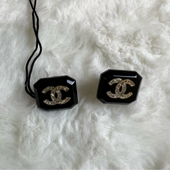 Chanel earrings - Picture 4 of 4